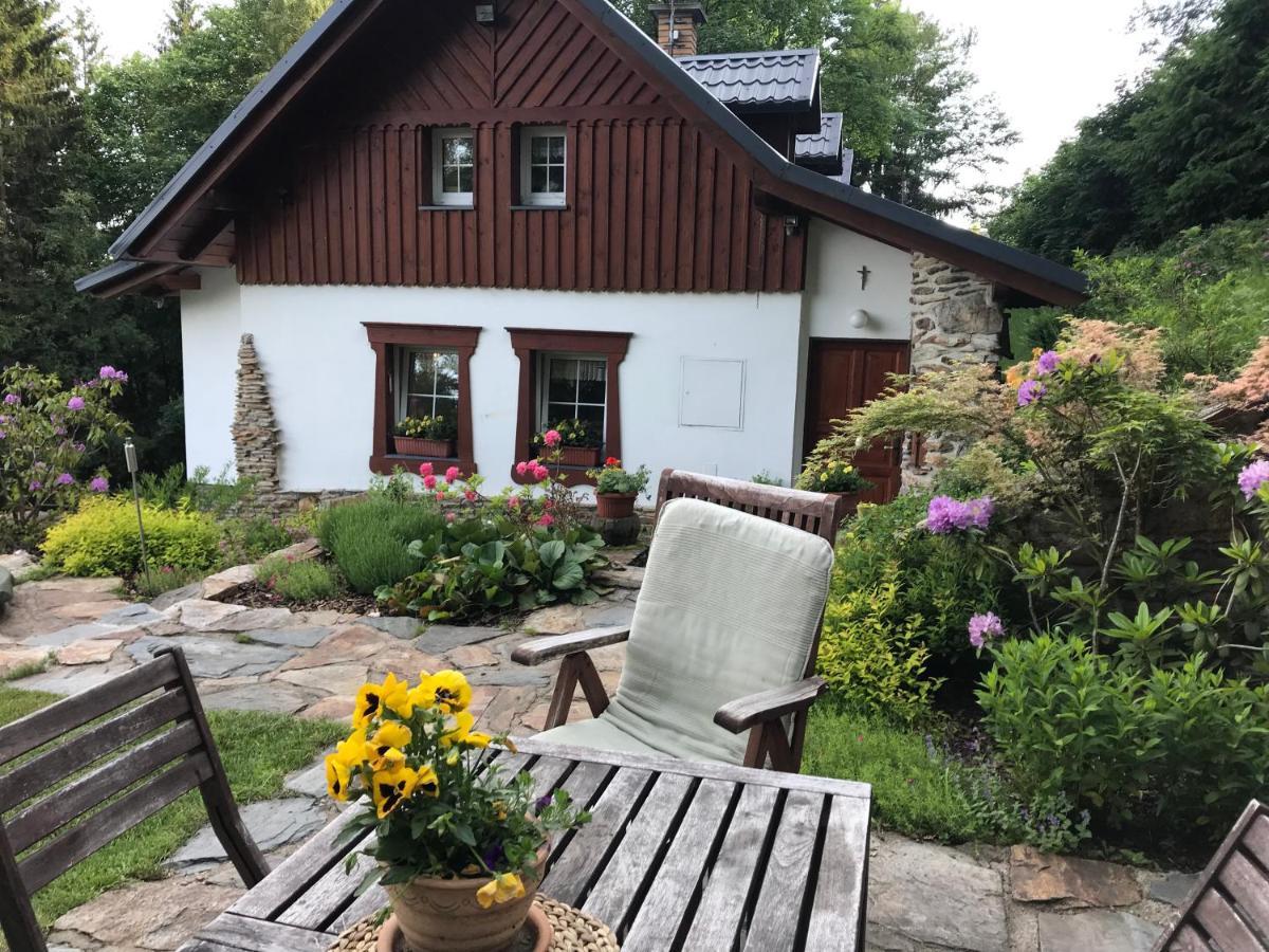 Chalupa Pod Skalou I. Paseky nad Jizerou Esterno foto
