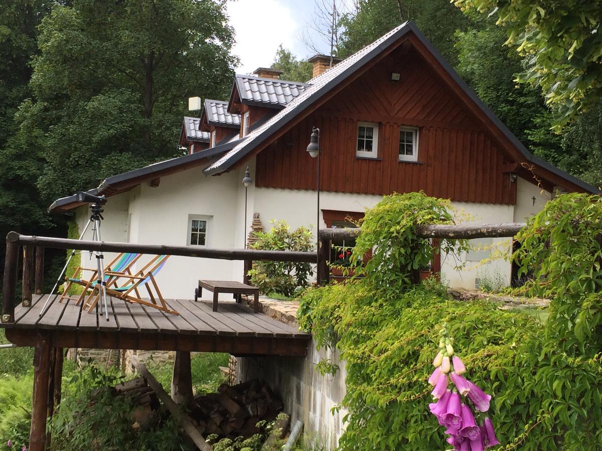 Chalupa Pod Skalou I. Paseky nad Jizerou Esterno foto