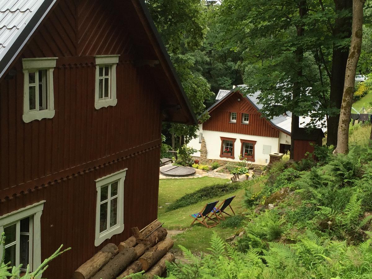 Chalupa Pod Skalou I. Paseky nad Jizerou Esterno foto